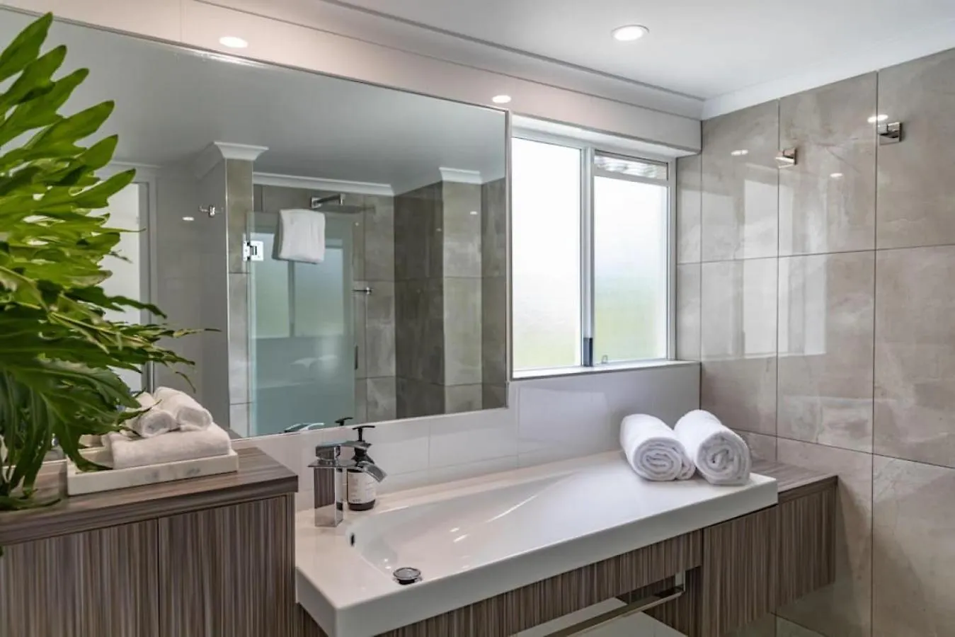 בית נופש פורט דוגלאס Beachluxe Sunseeker, Sublime Tropical Apartment