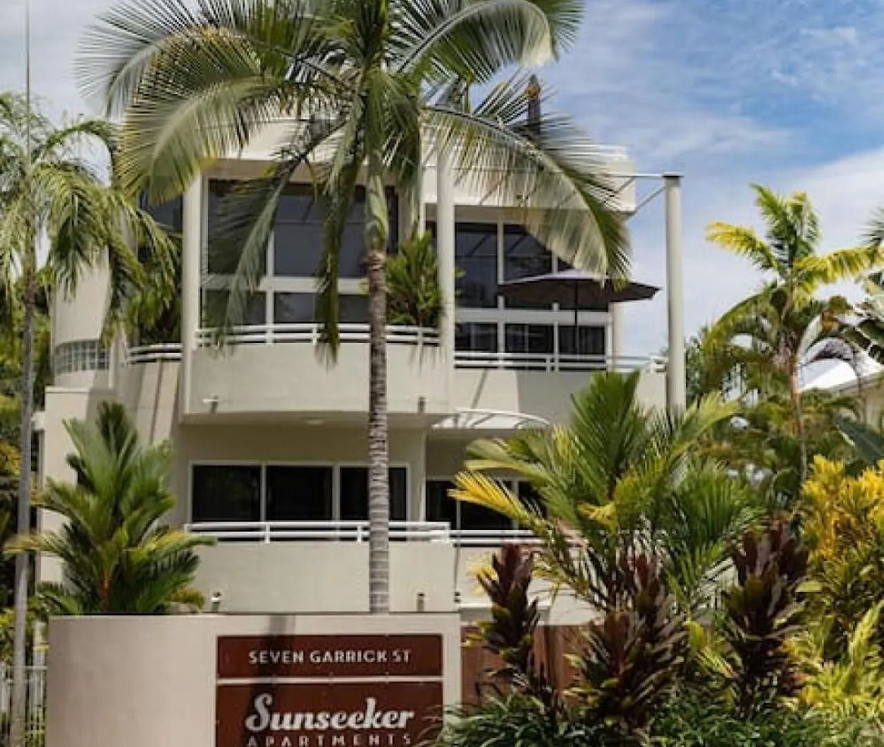פורט דוגלאס Beachluxe Sunseeker, Sublime Tropical Apartment 0*, פורט דוגלאס אוסטרליה